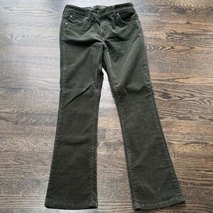 Kut from the Kloth Flare Corduroy
Jeans